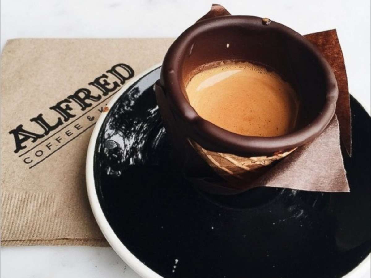 Alfred's Cafe — photograph 5