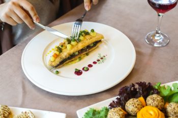 Interactive Private Dining: Chef’s Table Experience with Wine Pairings and Personalized Tastings