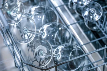 Elevate Your Commercial Kitchen Efficiency with Cutting-Edge Dishwashing Solutions