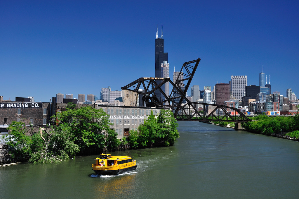 Chicago skyline along the Chicago River
