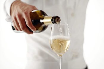 The Ultimate Guide to Food Pairing with Champagne and Wine